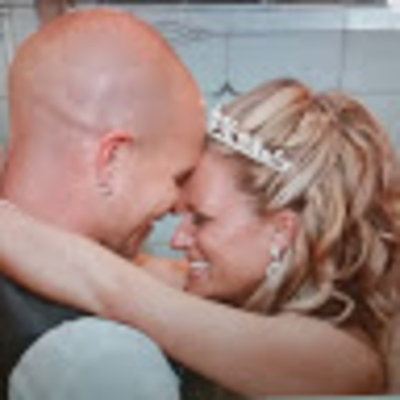 Meet your Posher, Kari - Picture 1 of 1